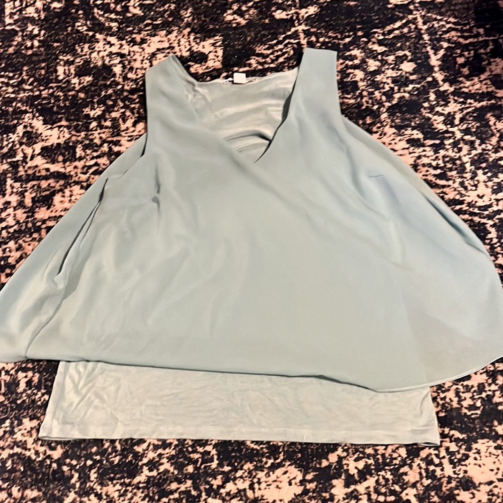 Flowy blue top